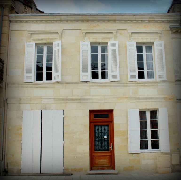 Bed and Breakfast Le Medoc De Maxou Lamarque Exterior foto